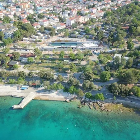 Privilege Exclusive * Selce