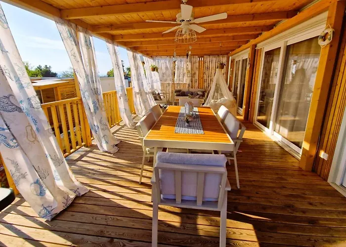 Privilege Exclusive Selce