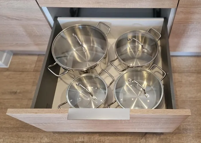 Privilege Exclusive *