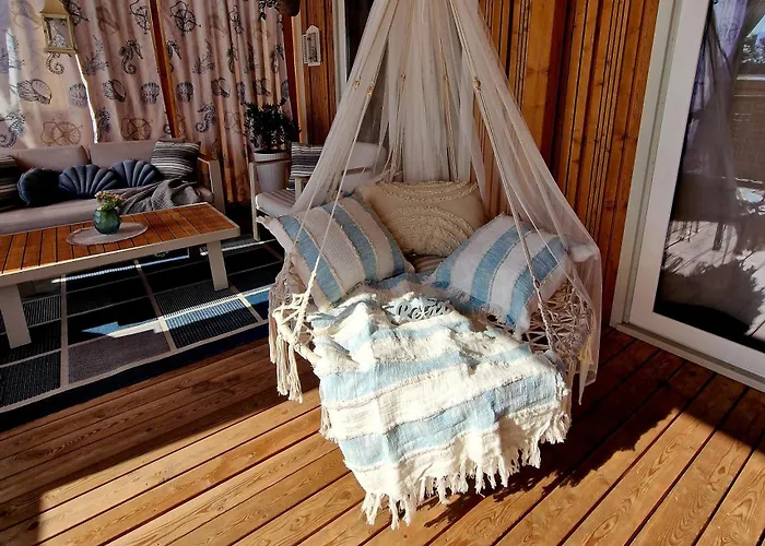 Privilege Exclusive *